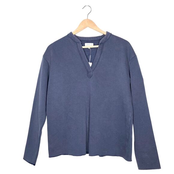 johnnie-O Tops - Johnnie-O Performance Sweatshirt Medium NWT Navy Blue Pullover Golf, Logo Sleeve